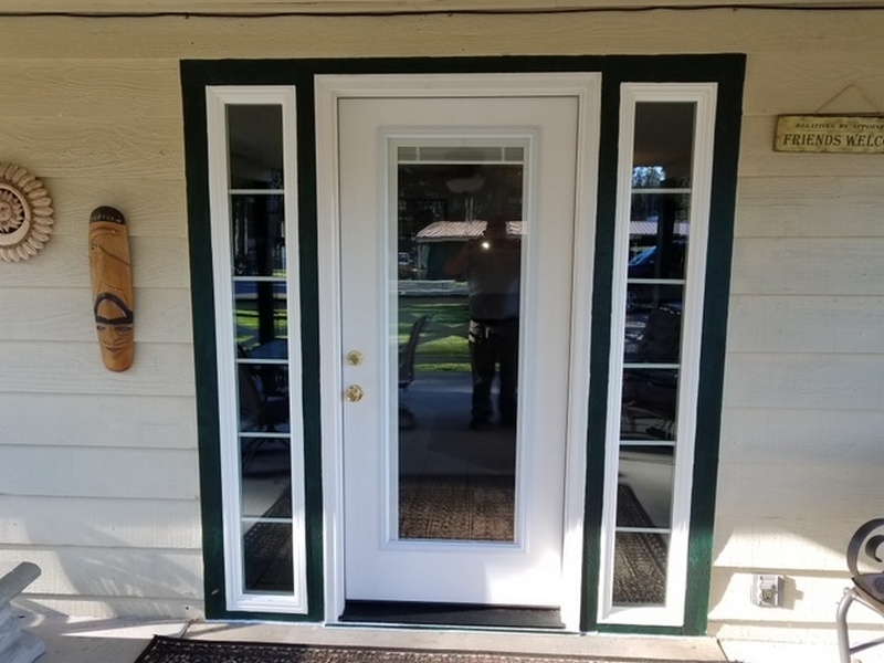 Professional Spanaway door installation services in WA near 98387